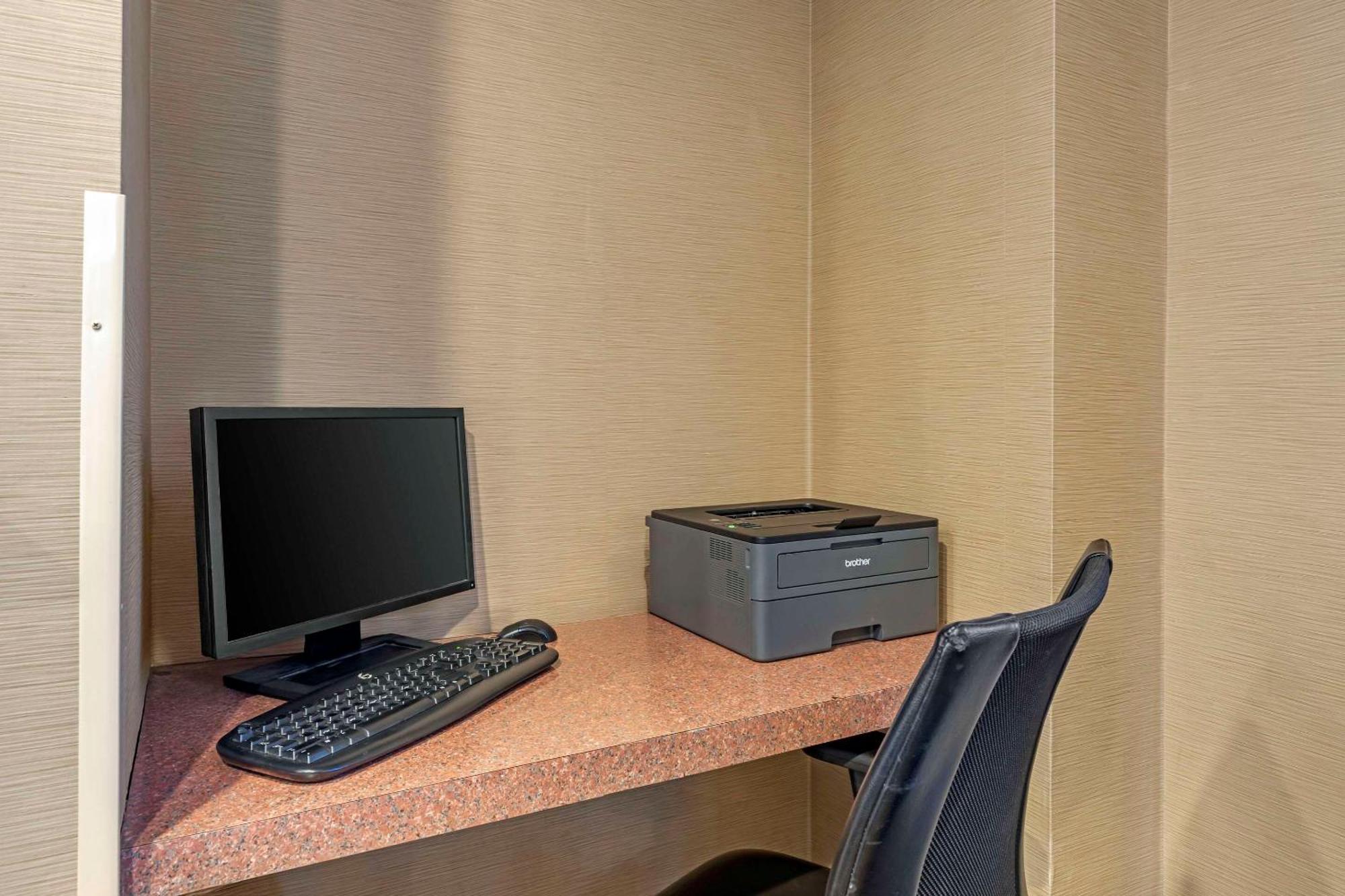 Comfort Inn Lathrop Stockton Airport Zewnętrze zdjęcie