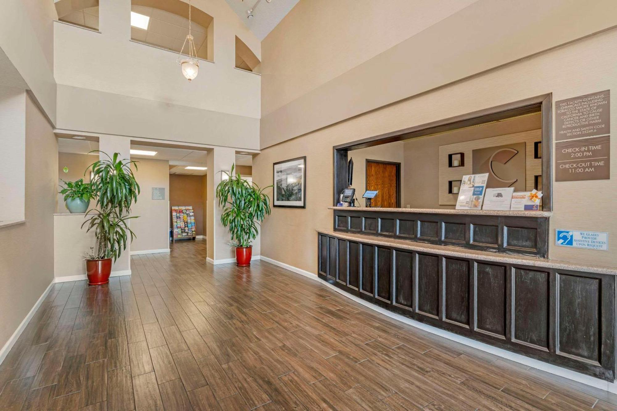 Comfort Inn Lathrop Stockton Airport Zewnętrze zdjęcie